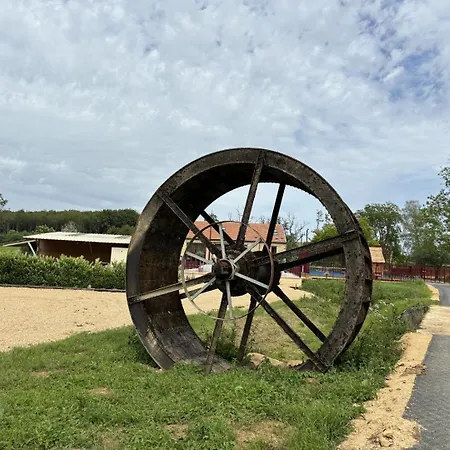 Holiday home Le Moulin De La Hamelle Yoncq